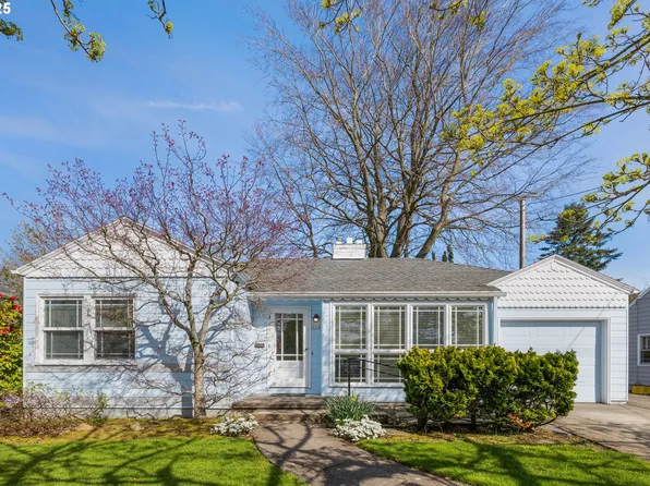224 SE 50th Ave, Portland, OR 97215
