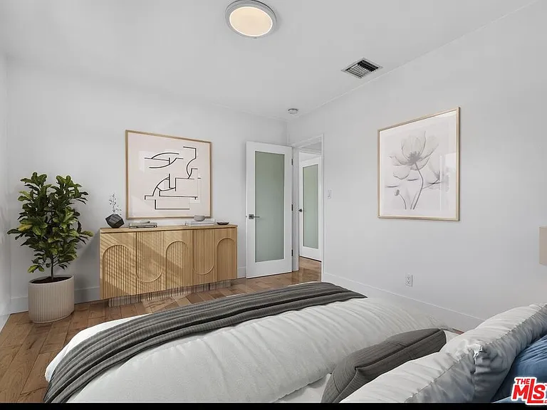 119 Paloma Ave #G — Photo 9