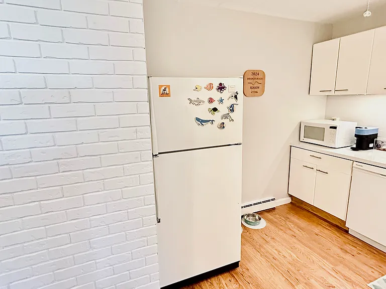 200 Ocean Park Ave #4K — Photo 8