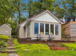 5359 W Diamond Lake Rd, Wawaka, IN 46794