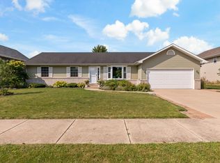 3054 Ramblewood St, Portage, IN 46368