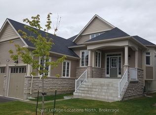 28 Waterview Rd, Wasaga Beach, ON L9Z 0E9