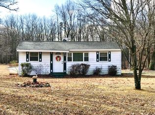 4656 Penlan Rd, Arvonia, VA 23004