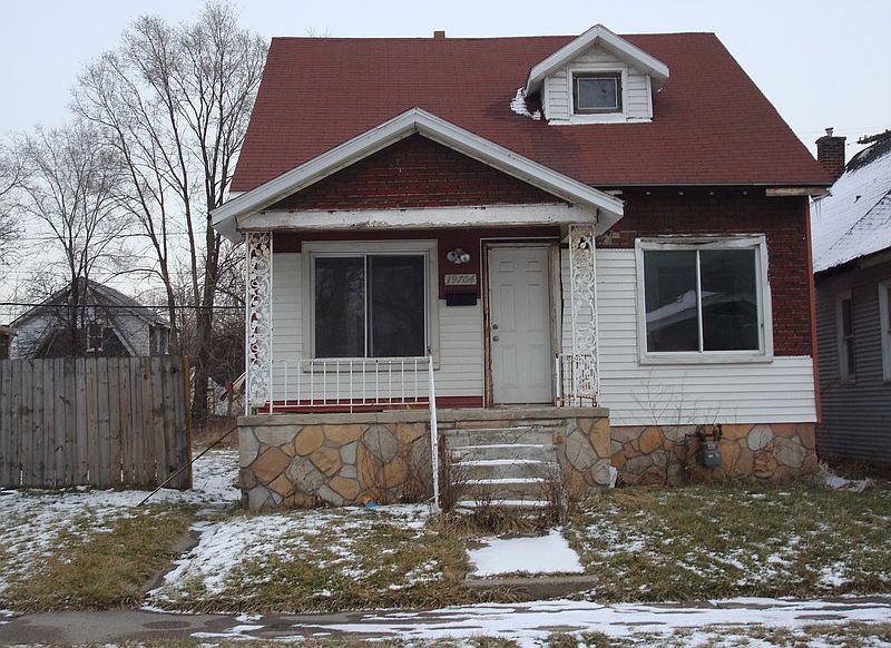 1st image of 19704 Hanna St