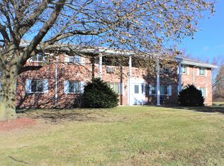 N114W15680 Sylvan Cir APT 3, Germantown, WI 53022