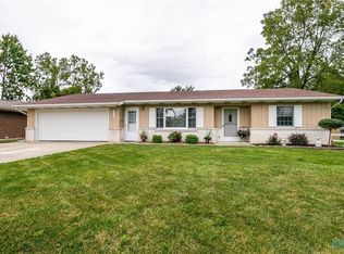 310 W Perry St, Bryan, OH 43506