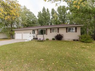 505 10th Ave SE, Barnesville, MN 56514