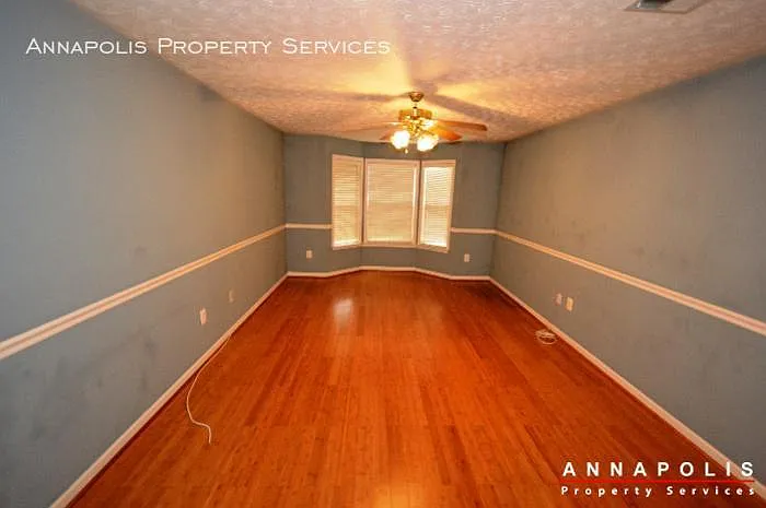 631 Admiral Dr — Photo 6