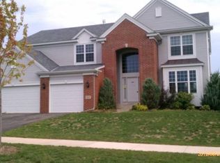 717 Ali Ln, Victoria, MN 55386