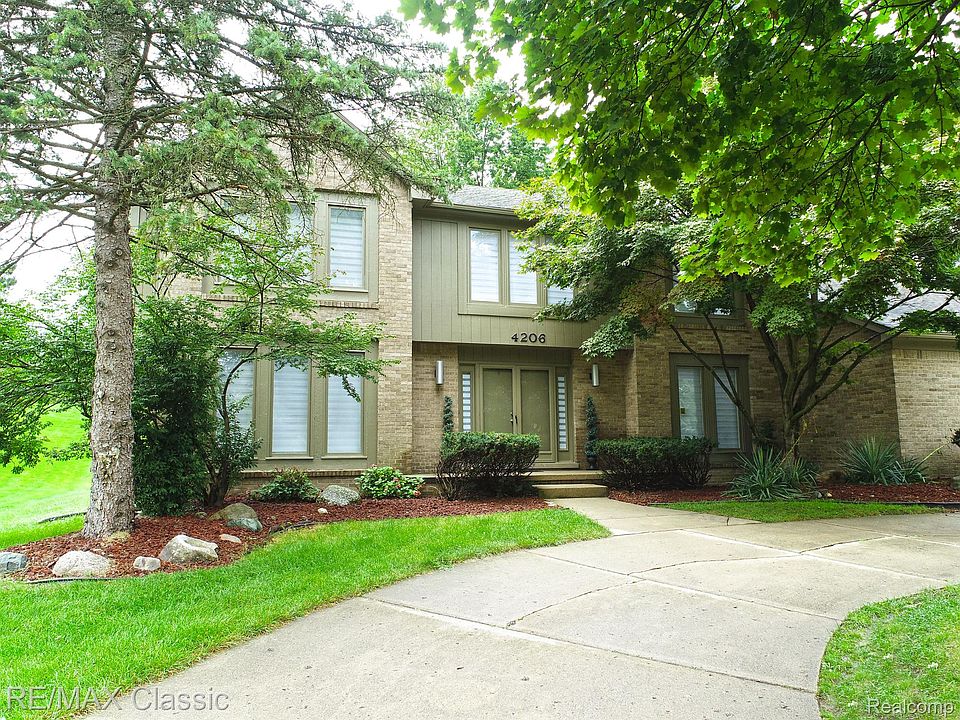 1st image of 4206 Southmoor Ln