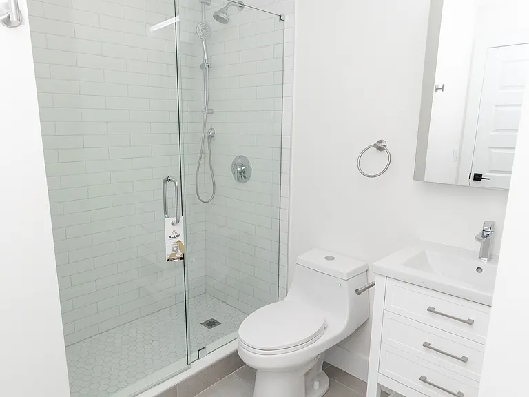 28-30 Clifton St #30A — Photo 18