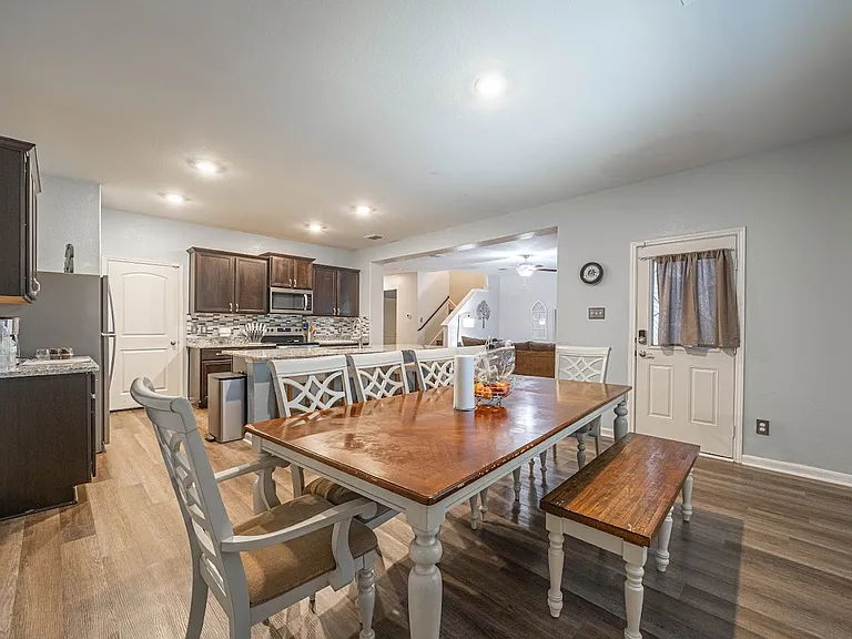 7216 Jebson Pass — Photo 5