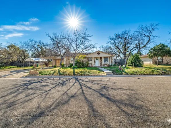 2515 Woodlawn Dr, San Angelo, TX 76901