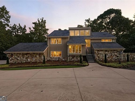 3rd image of 3680 Lamplighter Cove Rd