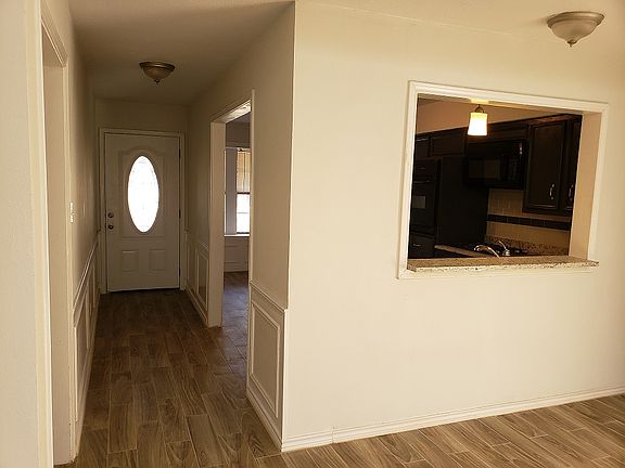 2nd image of 1304C Coleman St