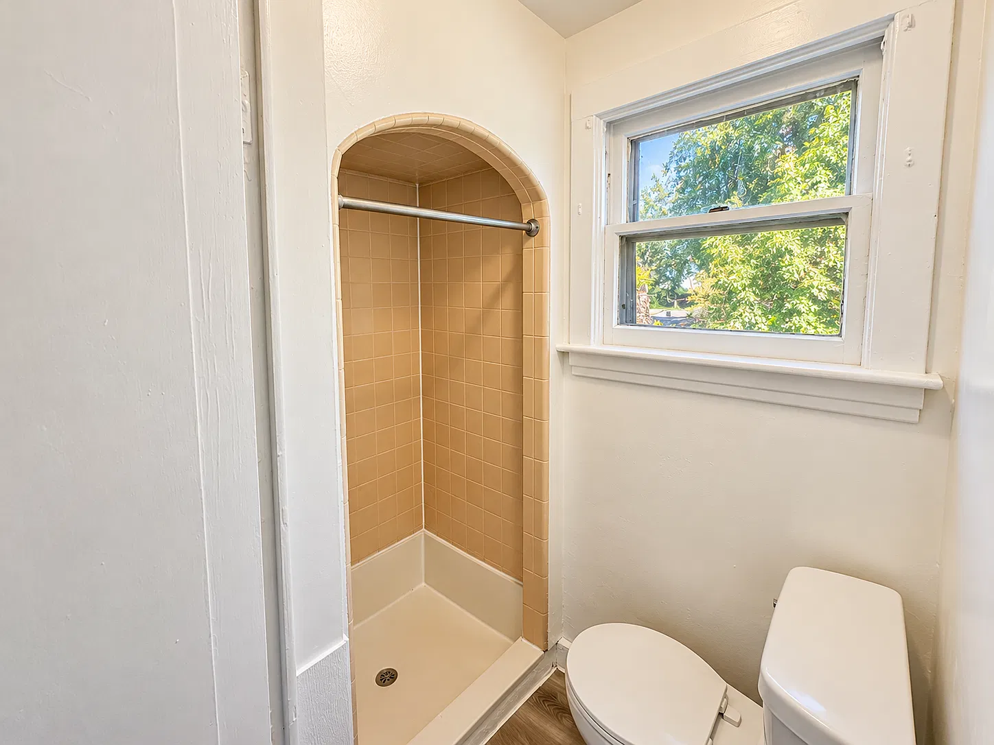 Studio, 400 sqft, $825 — Photo 4
