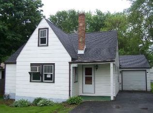 25139 W Circle Ave, Antioch, IL 60002