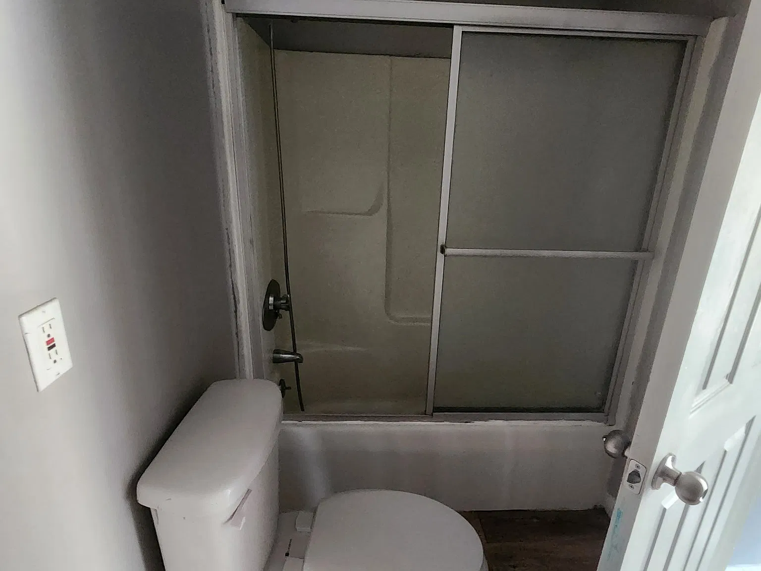 1 bed, 685 sqft, $1,400 — Photo 4