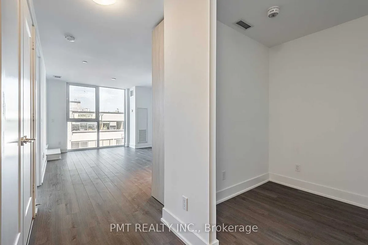 Building Photo - 1 Belsize Dr #625