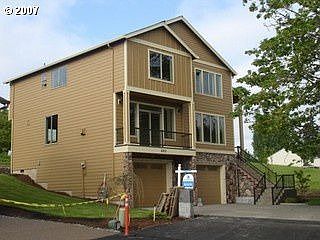 1st image of 8910 NE 35th Ct