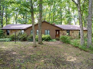 7774 Dalton Fox Lake Rd, North Lawrence, OH 44666