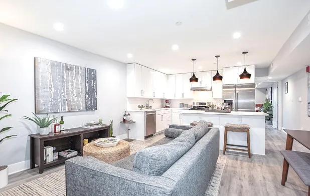 2 bed, 950 sqft, $2,900 — Photo 1