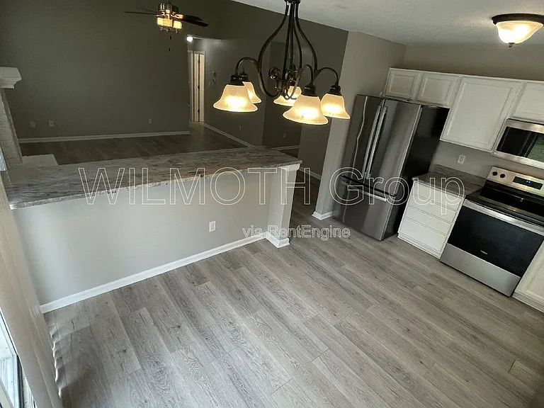 11212 Boston Way — Photo 7