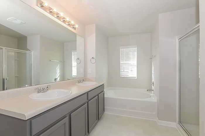 1321 Eldrick Ln — Photo 7