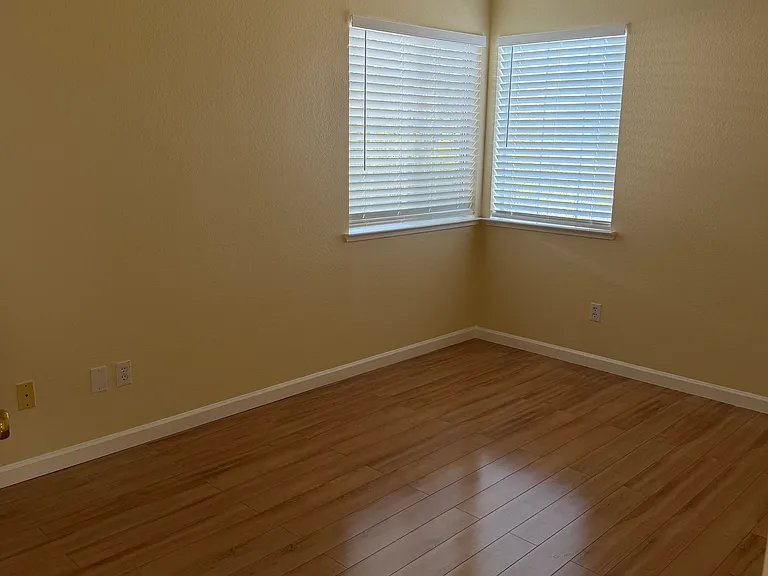 342 Wildrose Cir — Photo 12