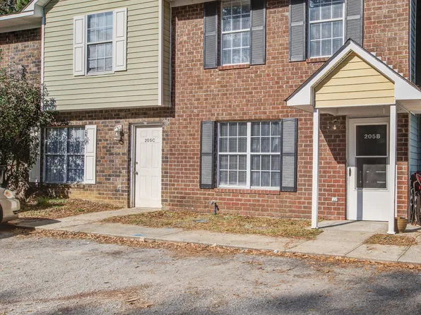 205 Weber Rd APT B, Summerville, SC 29483