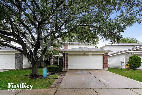 947 Leadenhall Cir Photo 1