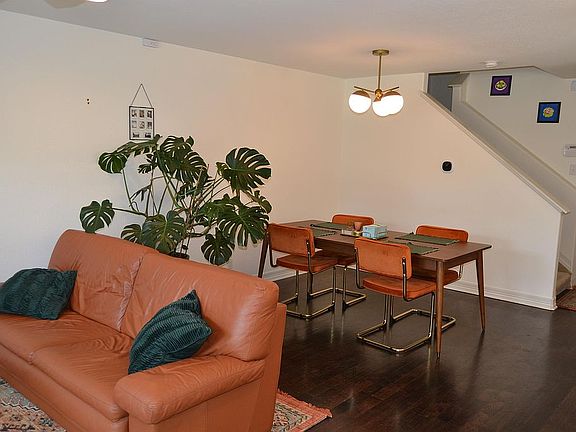 5th image of 2142 Willow Ct #1