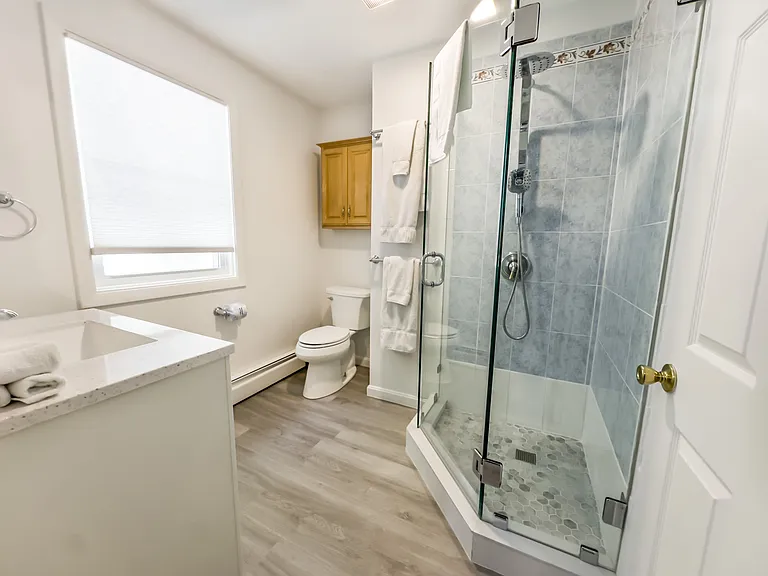 235 Cardinal Medeiros Ave #1 — Photo 21