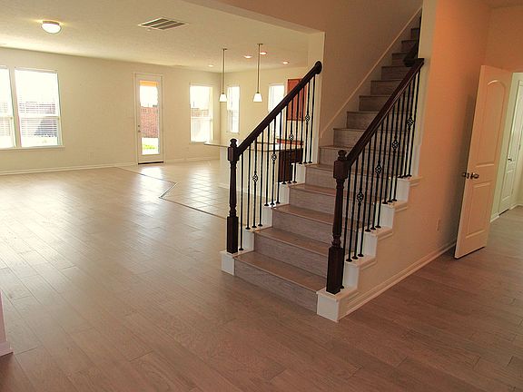 3rd image of 25203 Chalice Knoll St