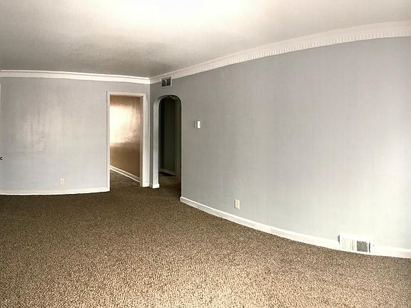 3rd image of 4539 N Teutonia Ave APT 4
