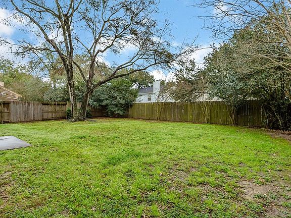 3rd image of 1123 Cascade Creek Dr