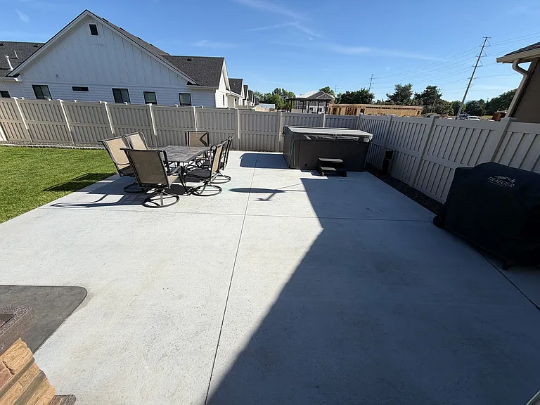 12272 W Oneida St — Photo 30