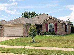 206 Keystone Ave, Kiefer, OK 74041