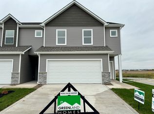 218 NE Whitetail Ln, Ankeny, IA 50021