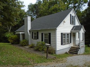 7408 Thorn Grove Pike, Knoxville, TN 37914