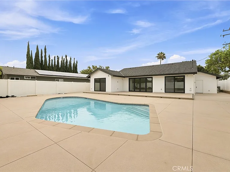 17511 Leafwood Ln — Photo 36