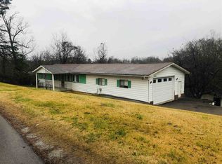 1320 E Campbell Park Dr, Huntington, WV 25705