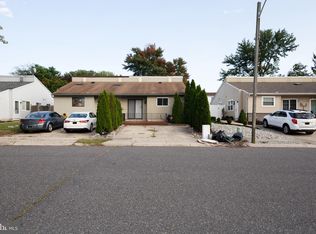 386 Aldeberan Dr, Sewell, NJ 08080