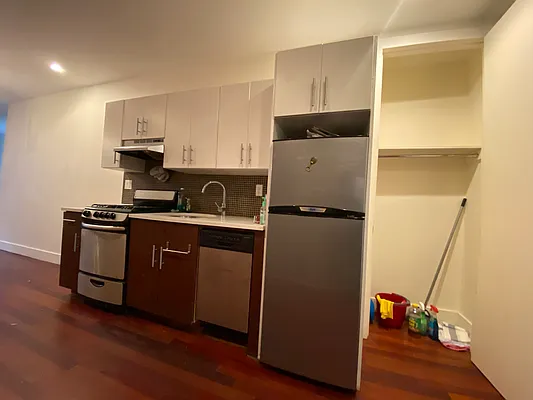 Rented by Simply Brooklyn Realty Inc | media 6