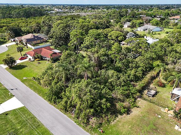 4th image of 1841 SE Beving Avenue