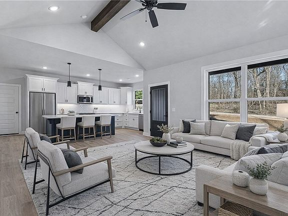 3rd image of 13 Alexis Cir
