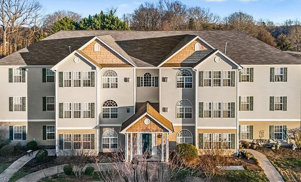 1st image of 6112 Hedgecock Cir