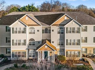 6112 Hedgecock Cir, High Pt, NC 27265