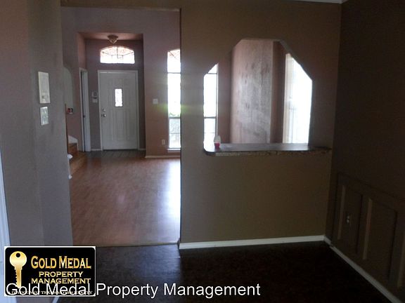3rd image of 2507 Haven Dr