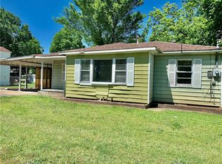 929 Henry St, Alma, AR 72921